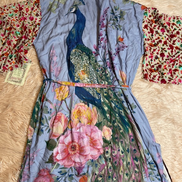 Aratta Silent Journey Peacocks Bird Kimono Jacket - Picture 9 of 11